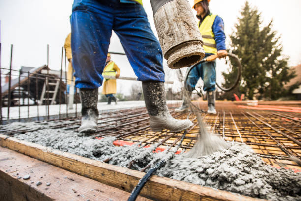 Best Local Concrete Companies  in Quinebaug, CT